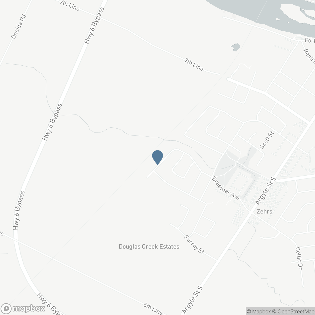 136 BRAEMAR AVENUE, Caledonia, Ontario N3W 2M6